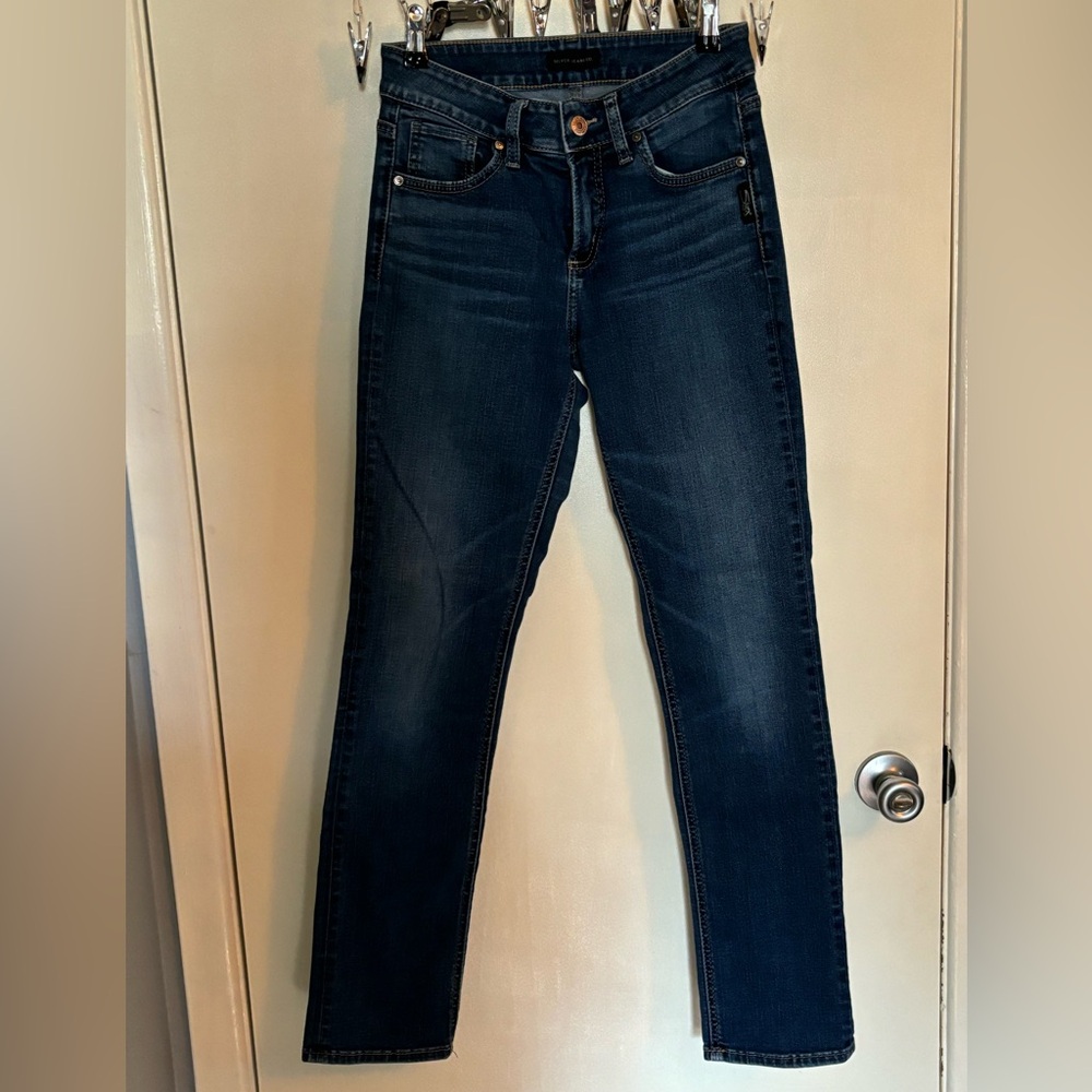 SILVER JEANS
Avery Straight
W26/L32